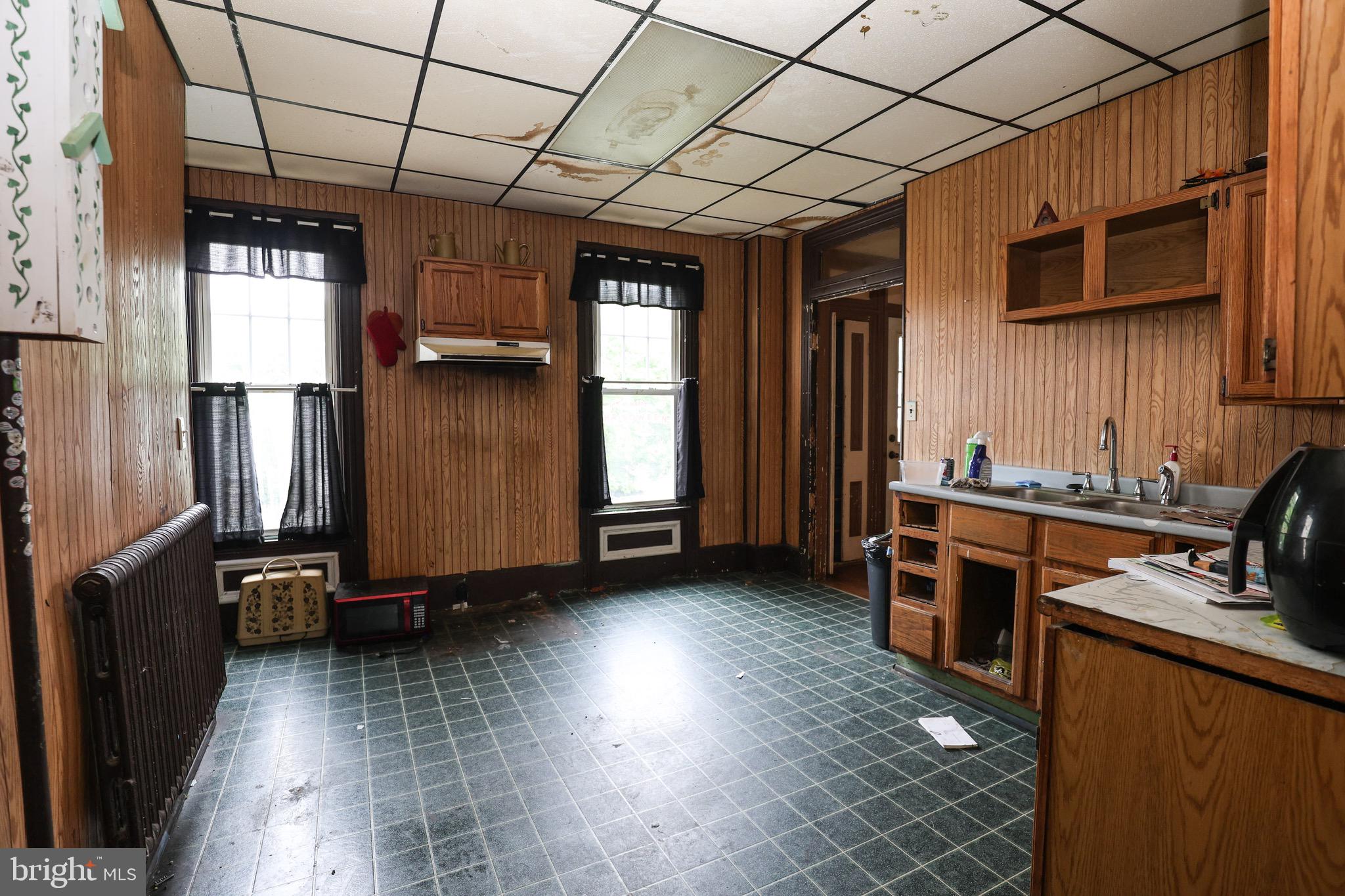 MINERSVILLE - Residential