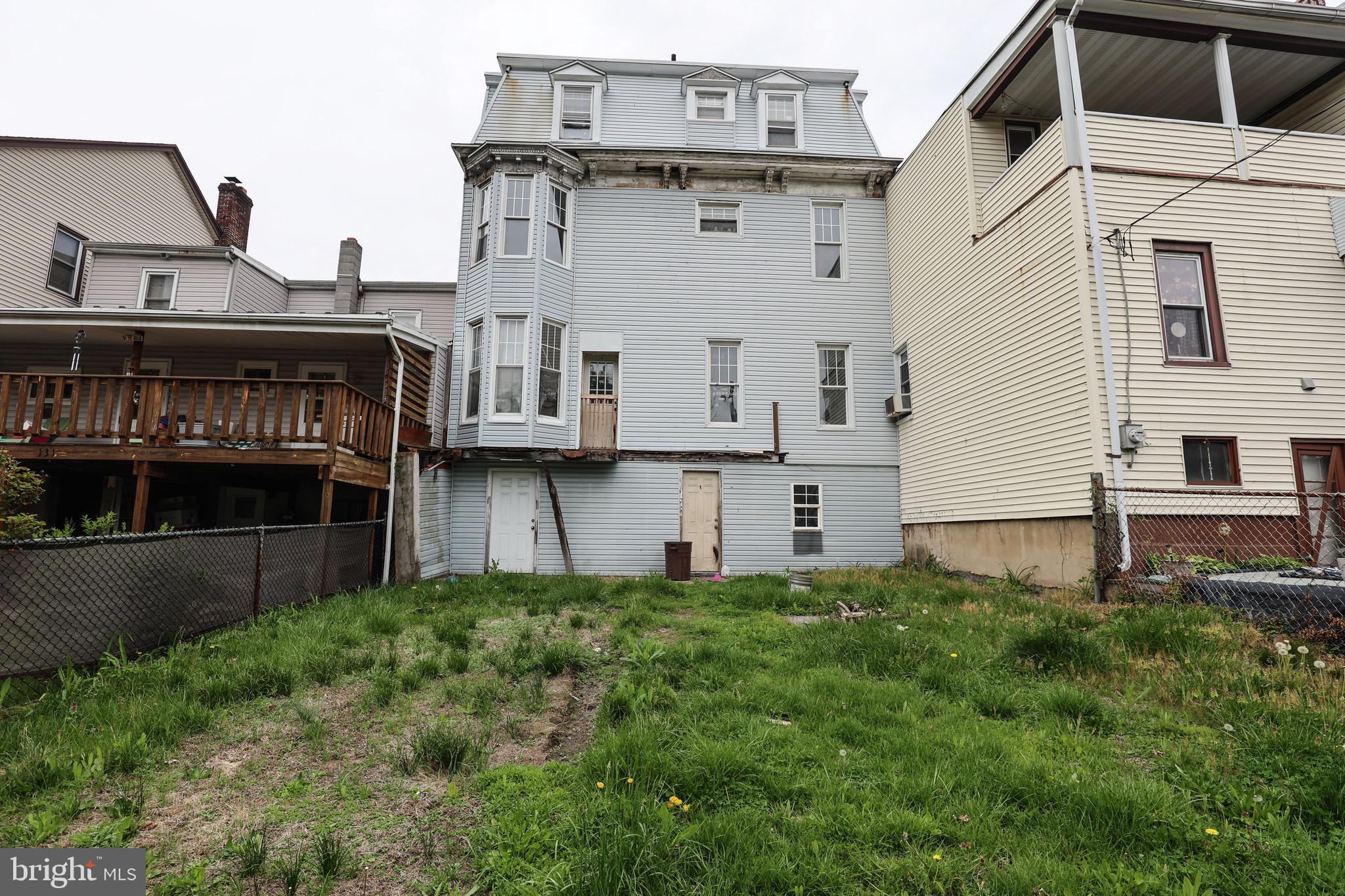 MINERSVILLE - Residential