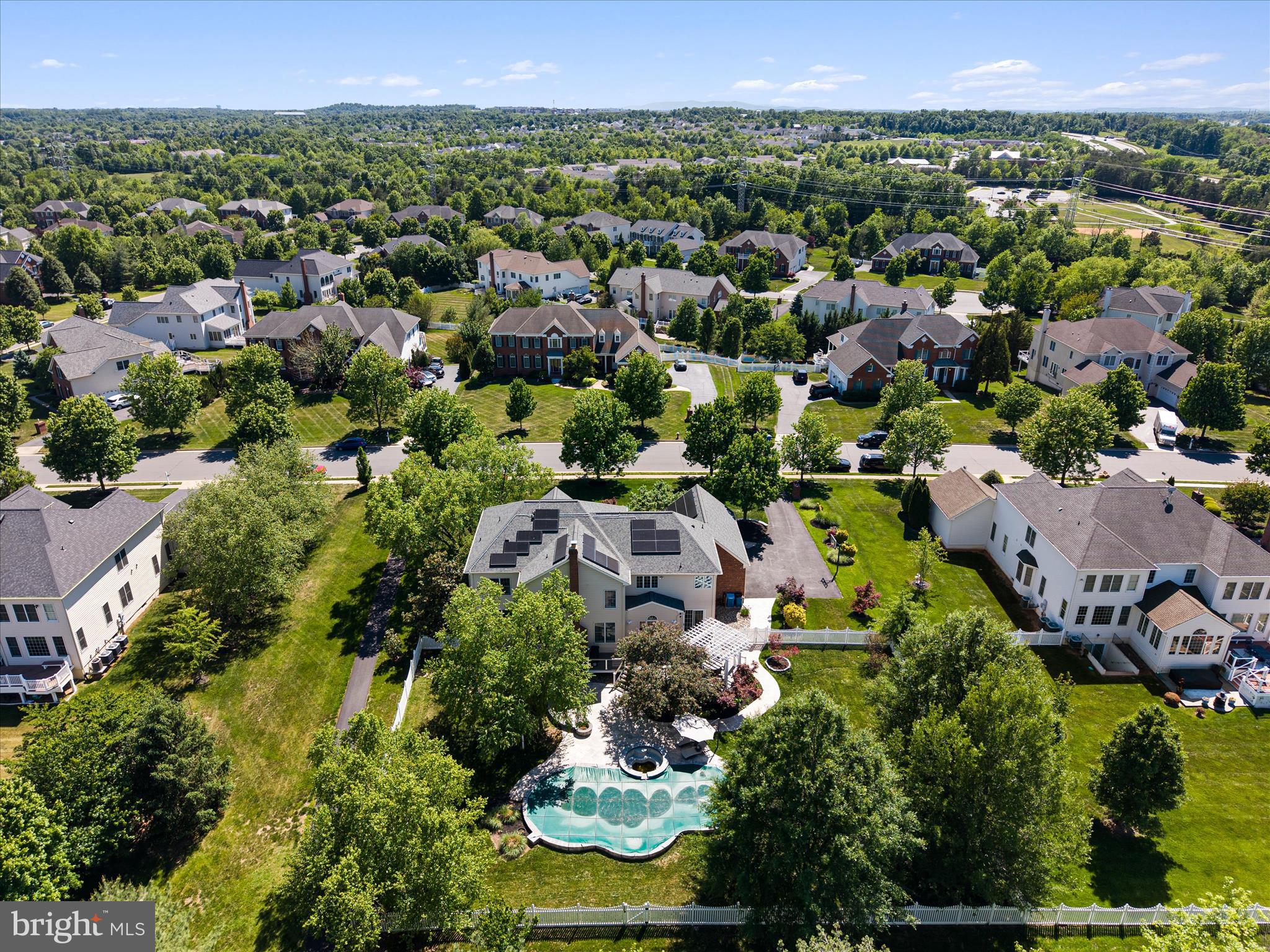 CHASE AT BELMONT COUNTRY - Residential