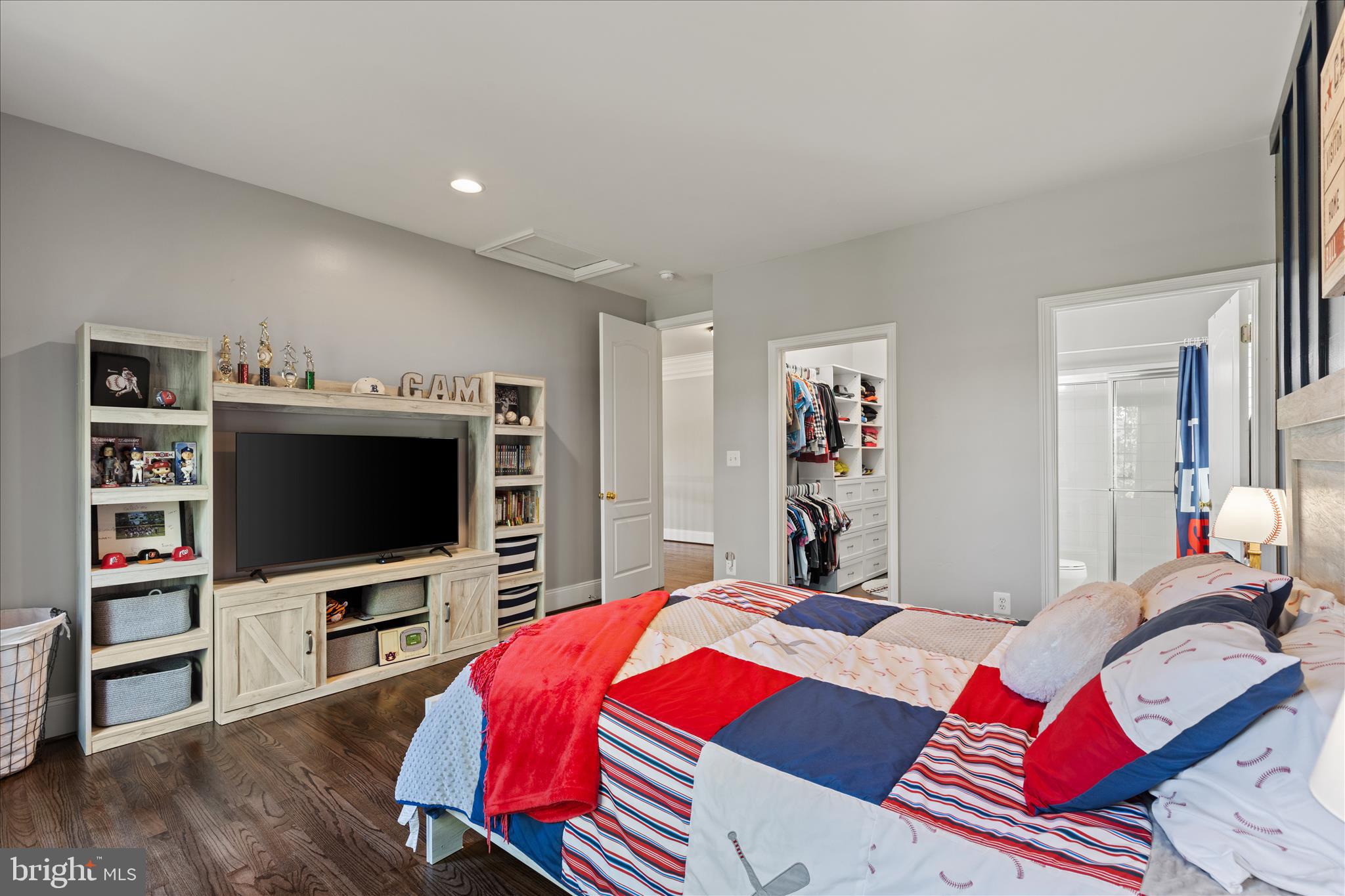 CHASE AT BELMONT COUNTRY - Residential