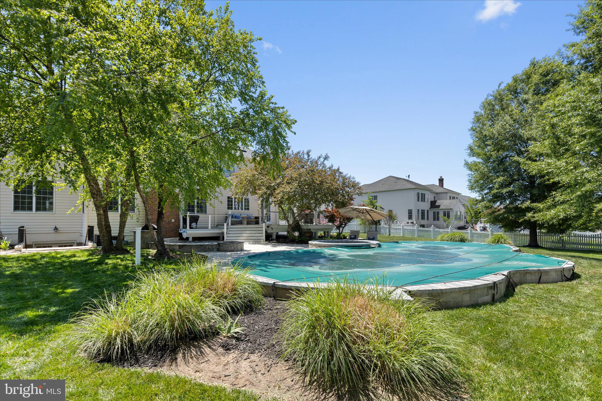 CHASE AT BELMONT COUNTRY - Residential