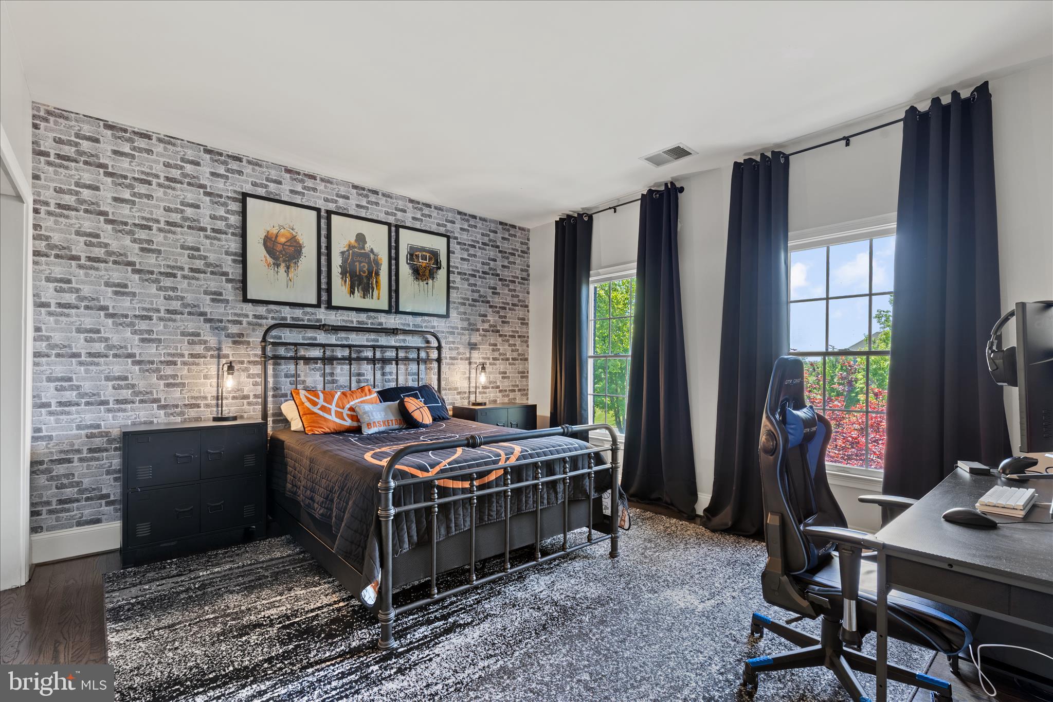 CHASE AT BELMONT COUNTRY - Residential