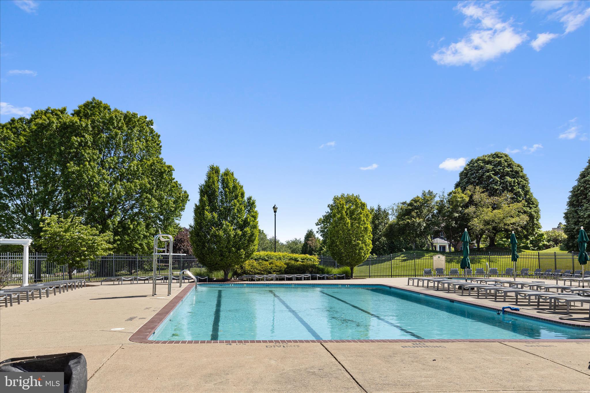 CHASE AT BELMONT COUNTRY - Residential