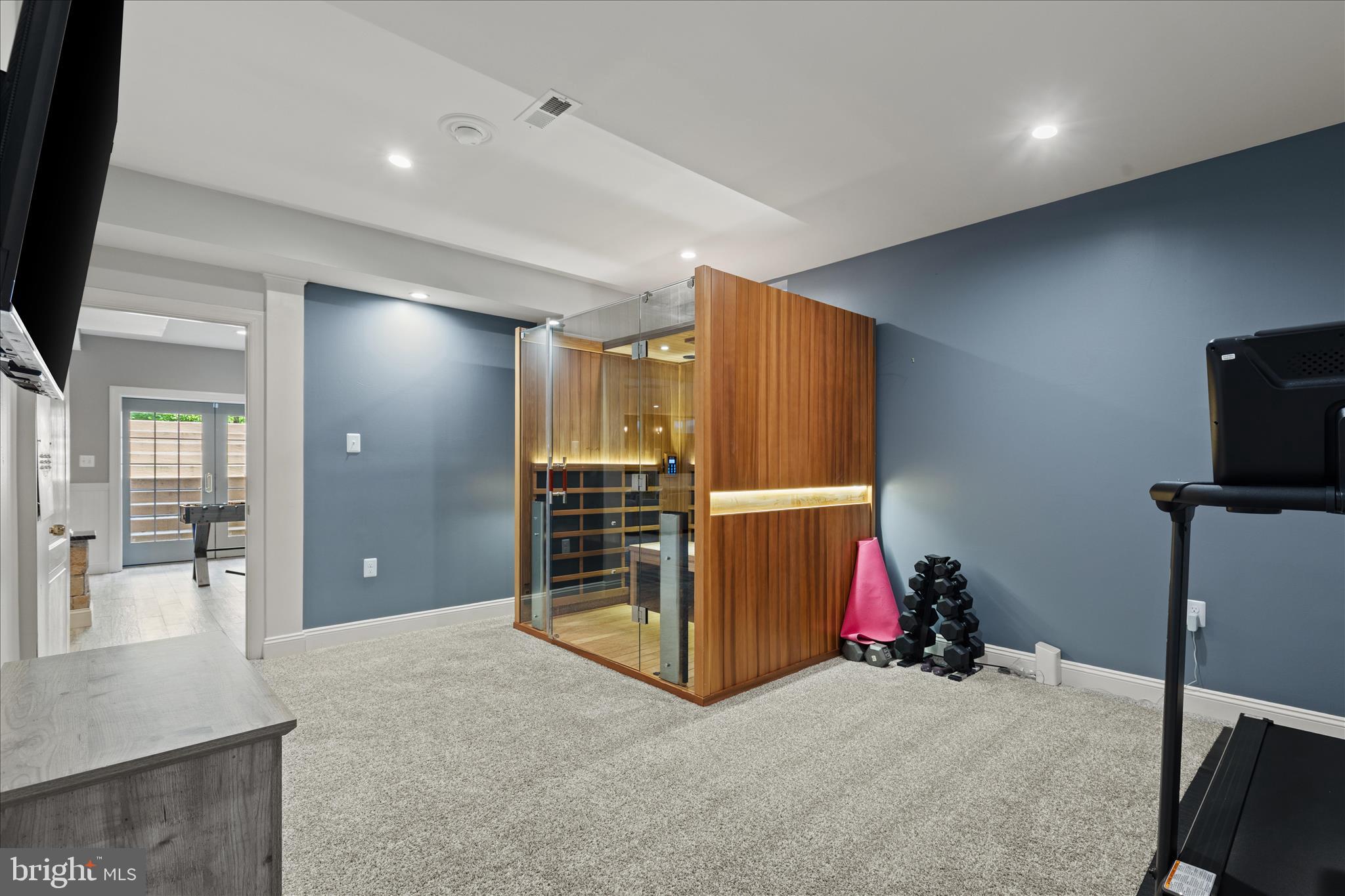 CHASE AT BELMONT COUNTRY - Residential