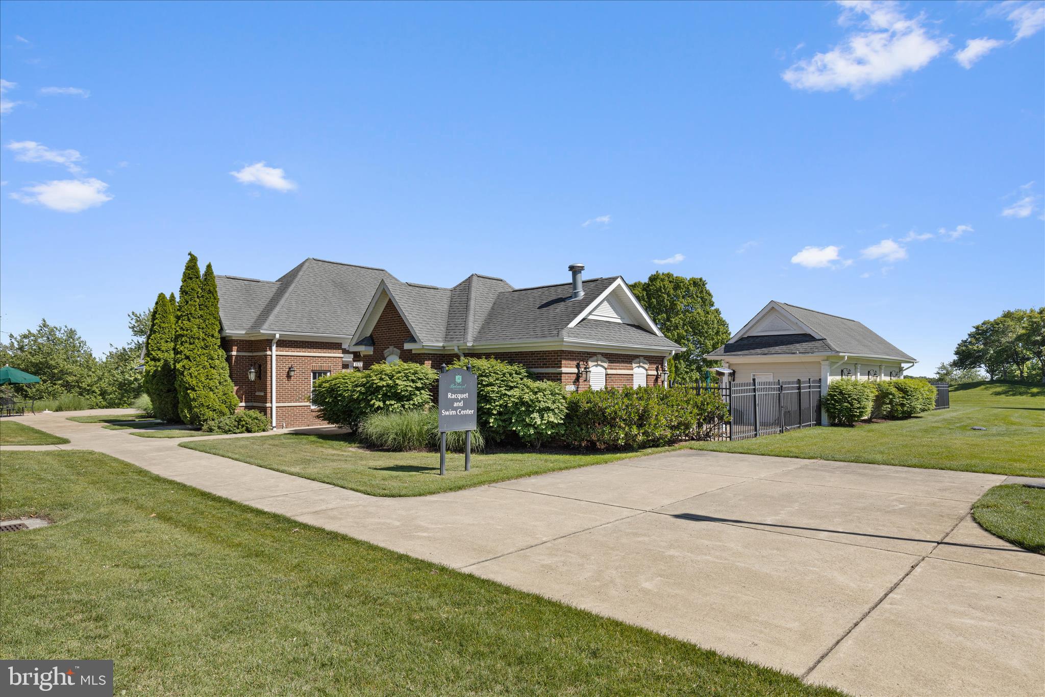 CHASE AT BELMONT COUNTRY - Residential