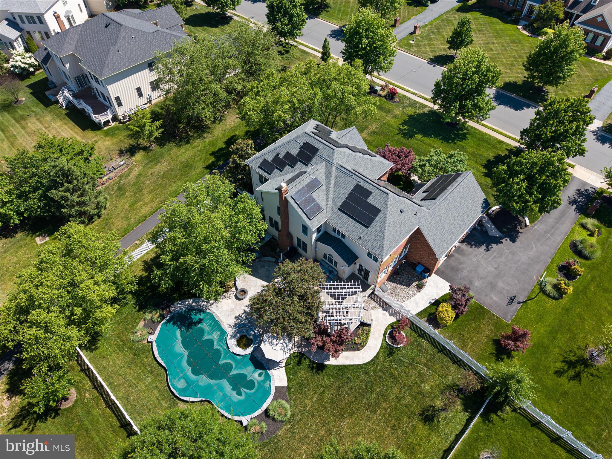CHASE AT BELMONT COUNTRY - Residential