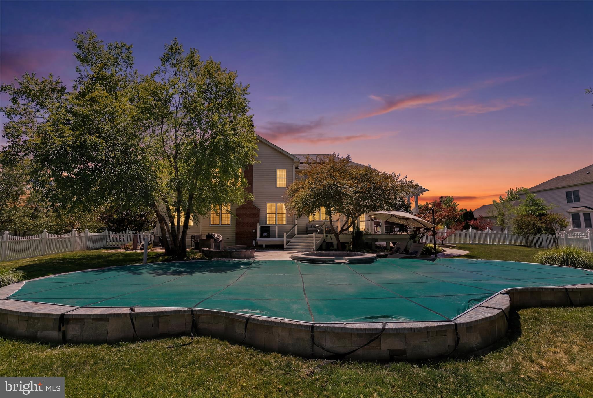 CHASE AT BELMONT COUNTRY - Residential