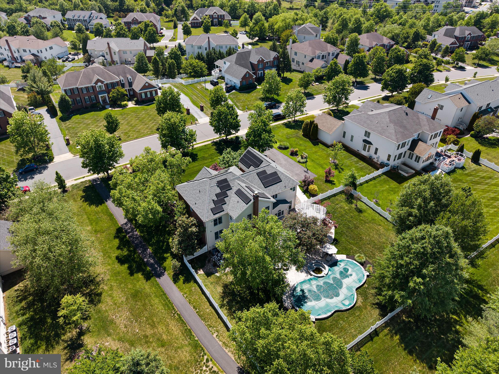 CHASE AT BELMONT COUNTRY - Residential