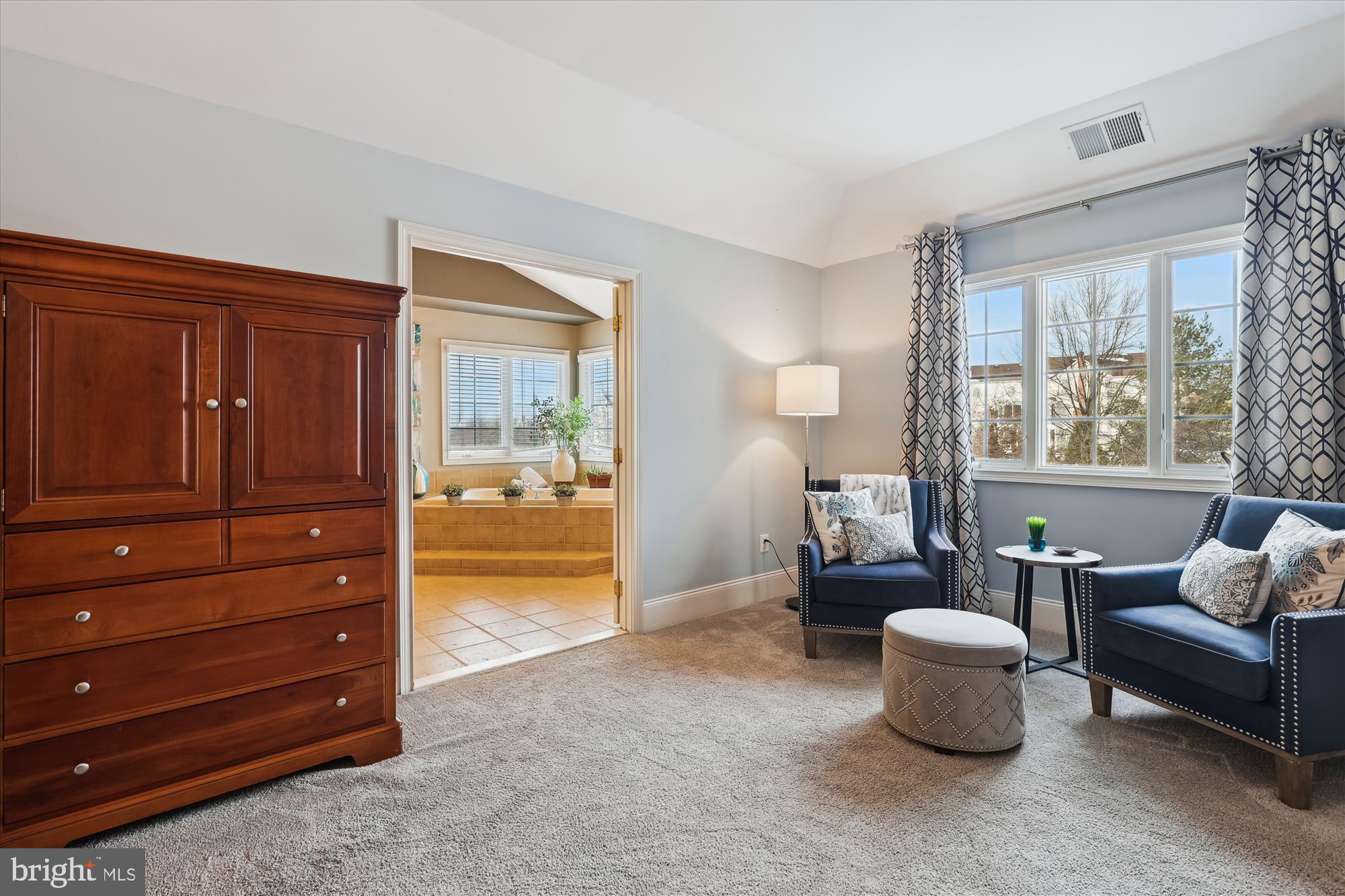 CHASE AT BELMONT COUNTRY - Residential