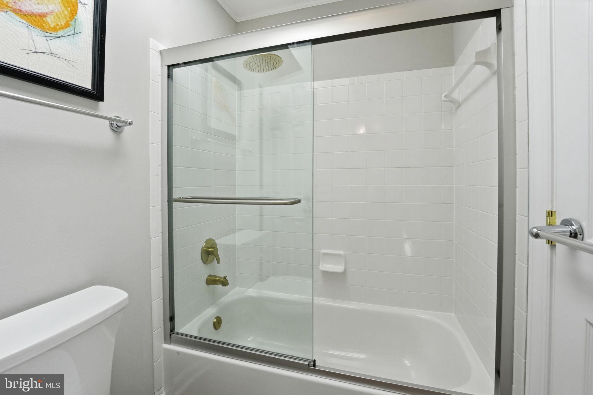 MANORS AT WOLF TRAP - Residential