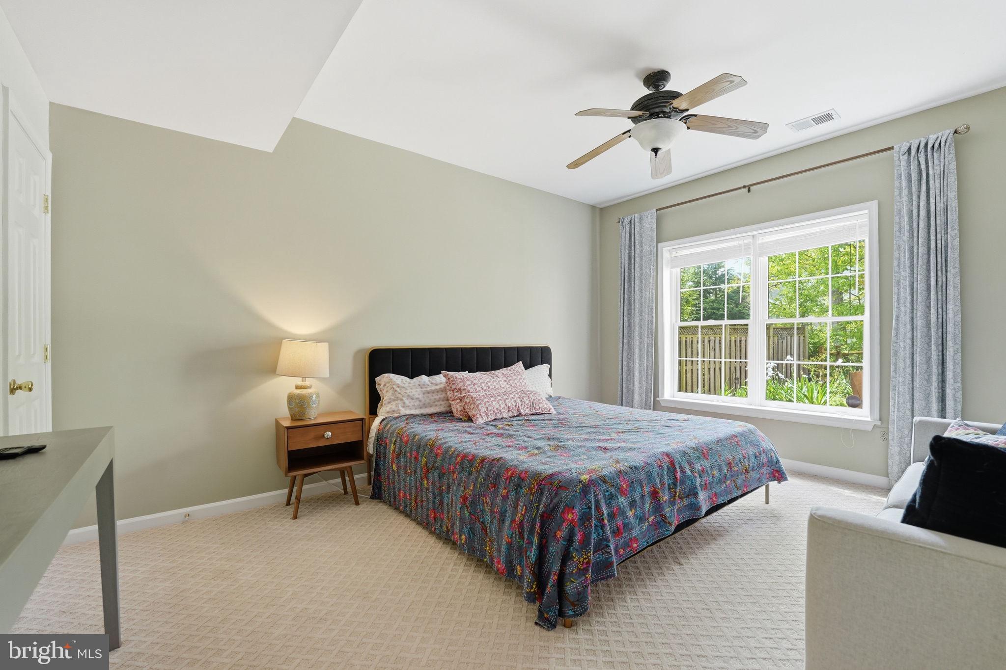 MANORS AT WOLF TRAP - Residential