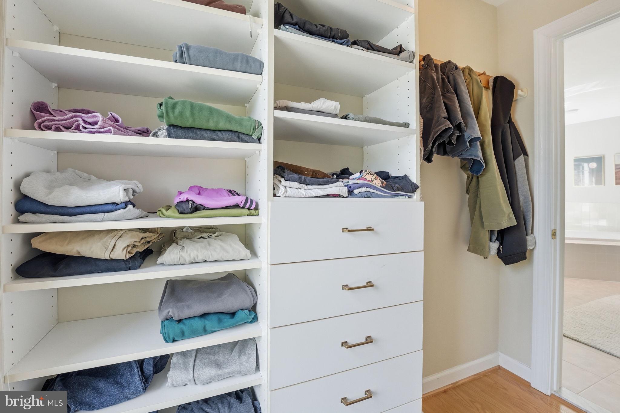 MANORS AT WOLF TRAP - Residential