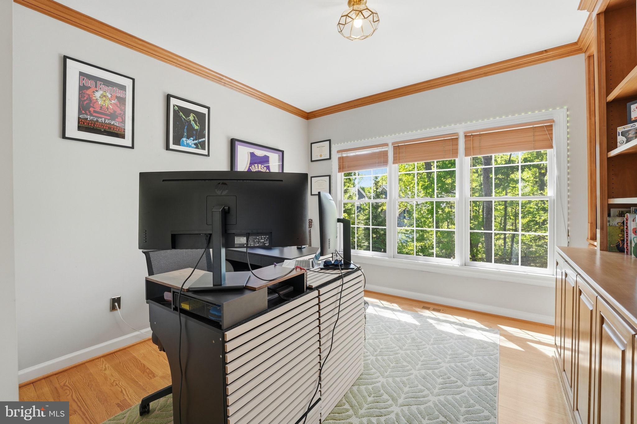 MANORS AT WOLF TRAP - Residential