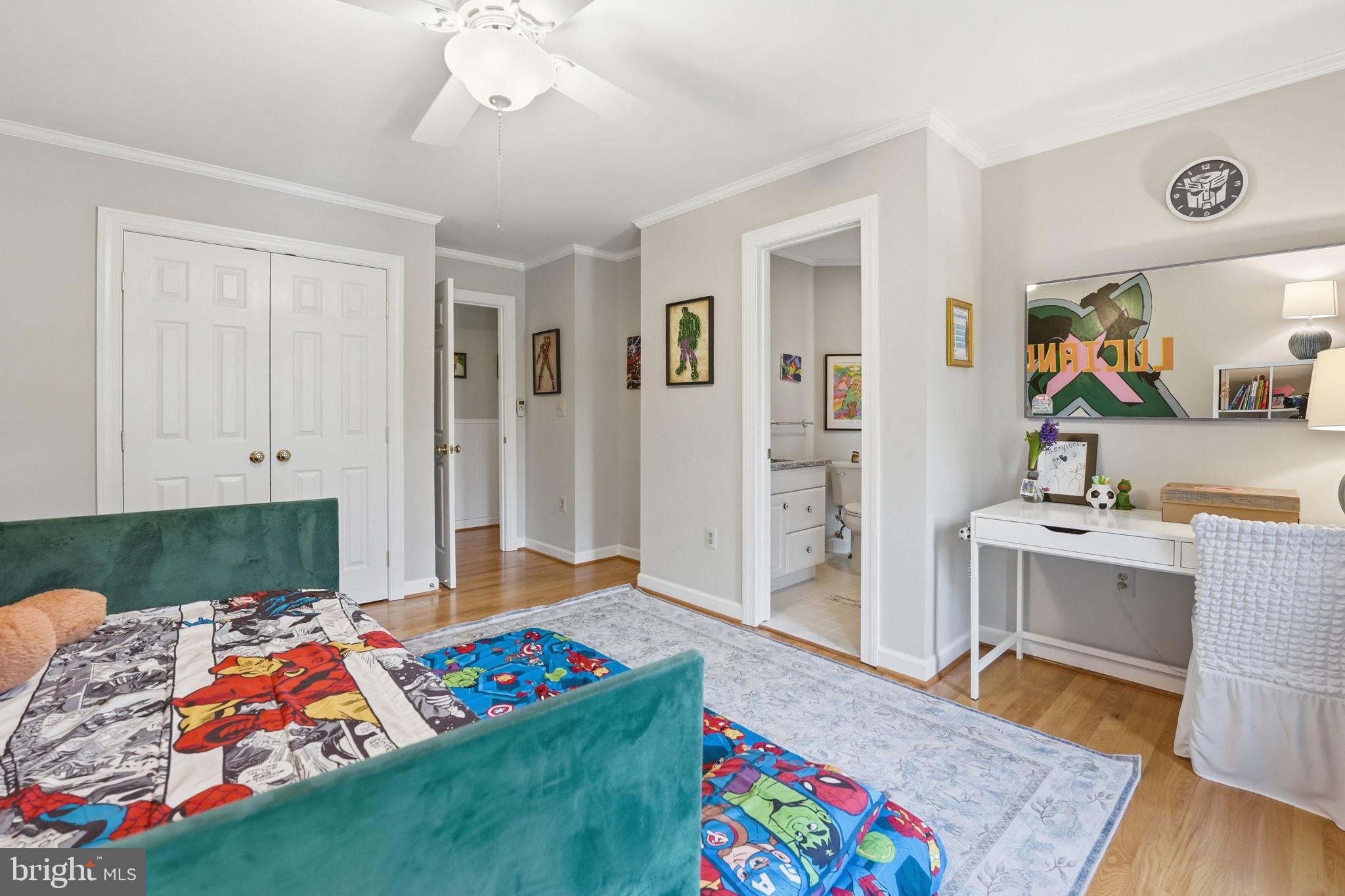 MANORS AT WOLF TRAP - Residential