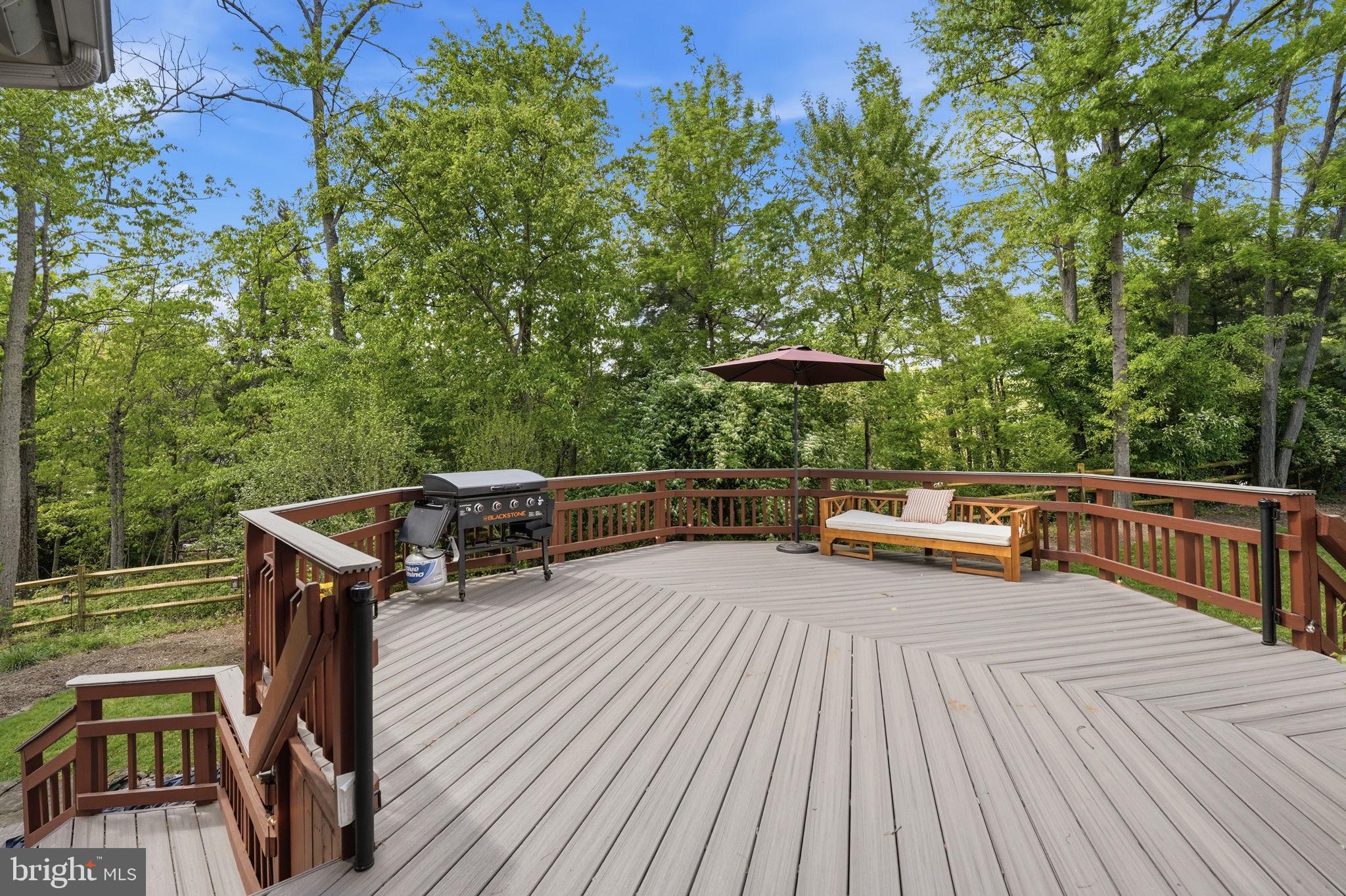 MANORS AT WOLF TRAP - Residential