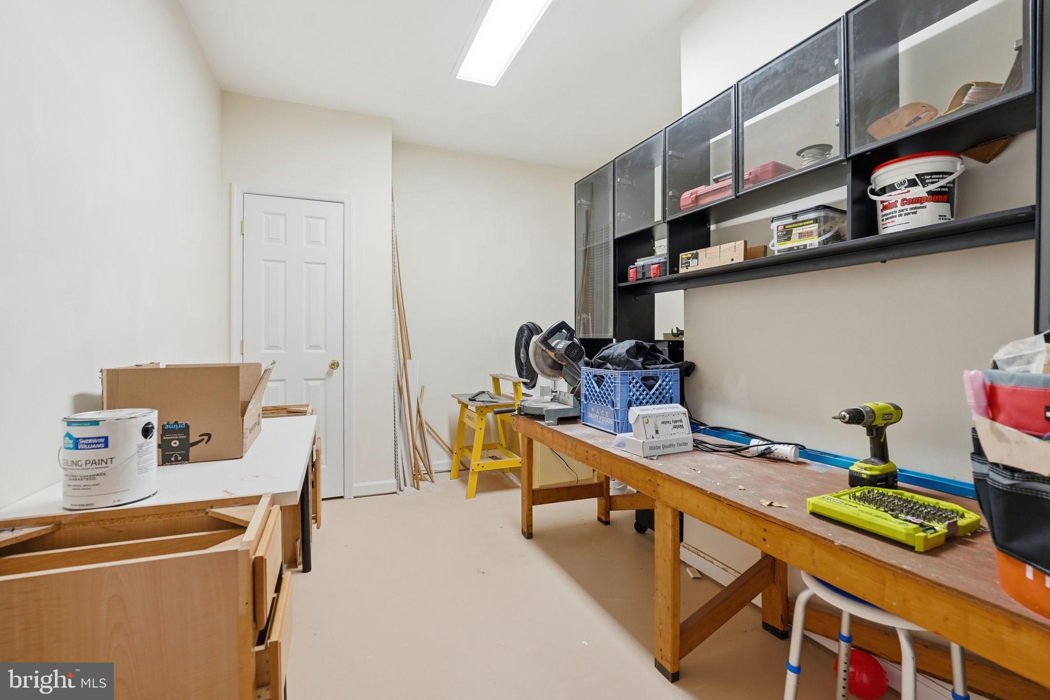 MANORS AT WOLF TRAP - Residential