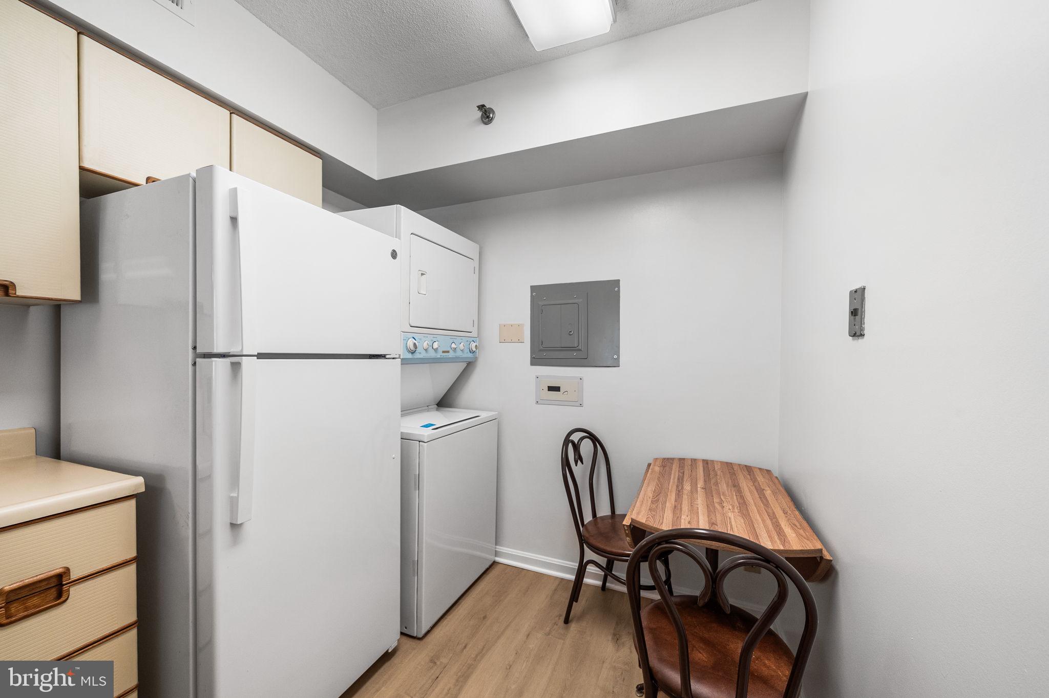 1805 CRYSTAL DRIVE 315S