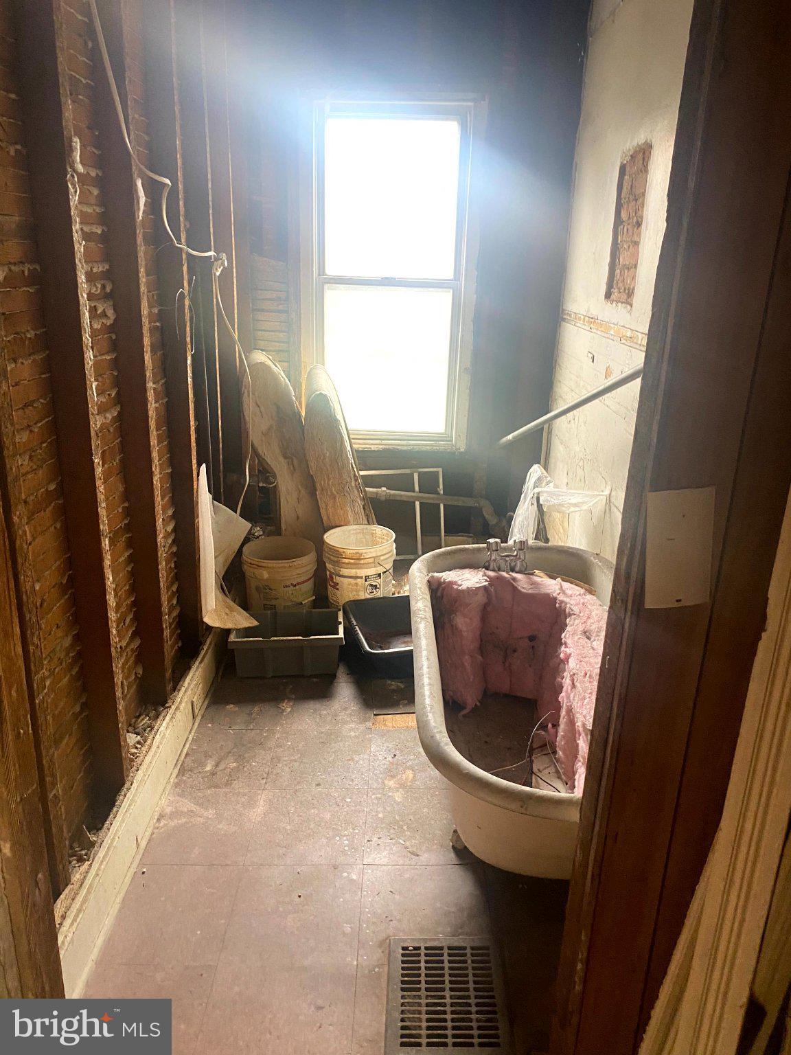 GERMANTOWN - Residential