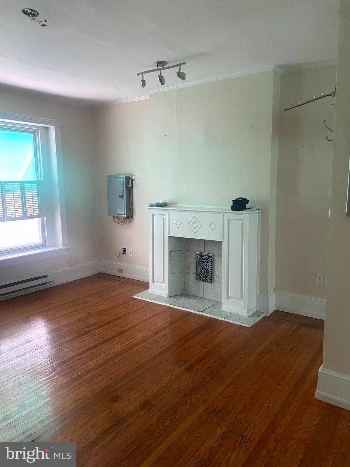 GERMANTOWN - Residential