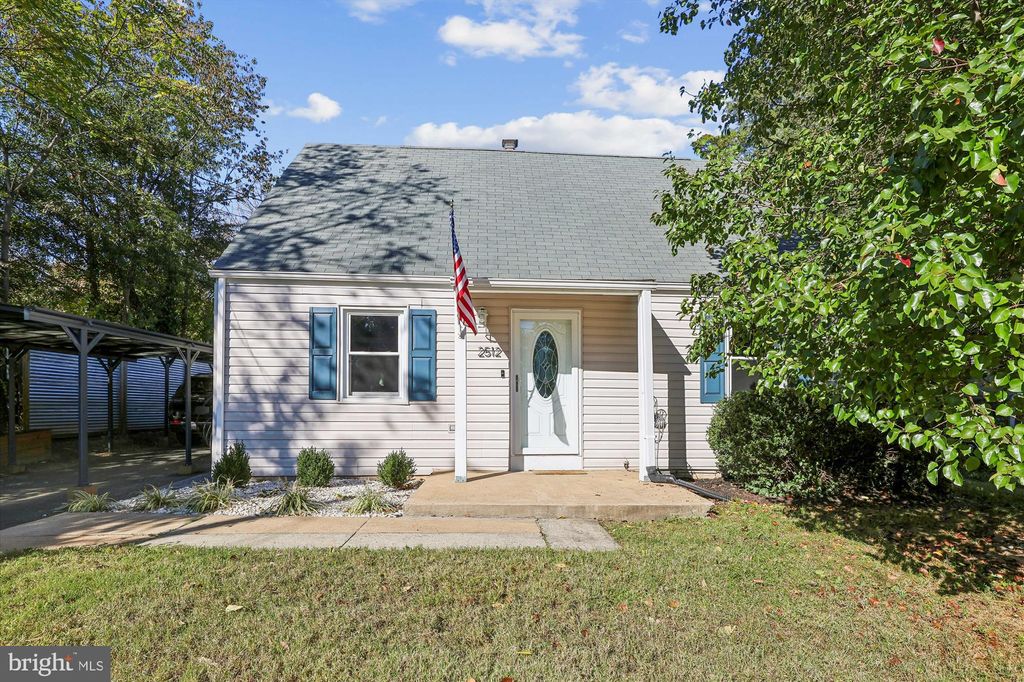 Photo of 2512 Jamaica Drive, ALEXANDRIA, VA 22303 (MLS # VAFX2276092)