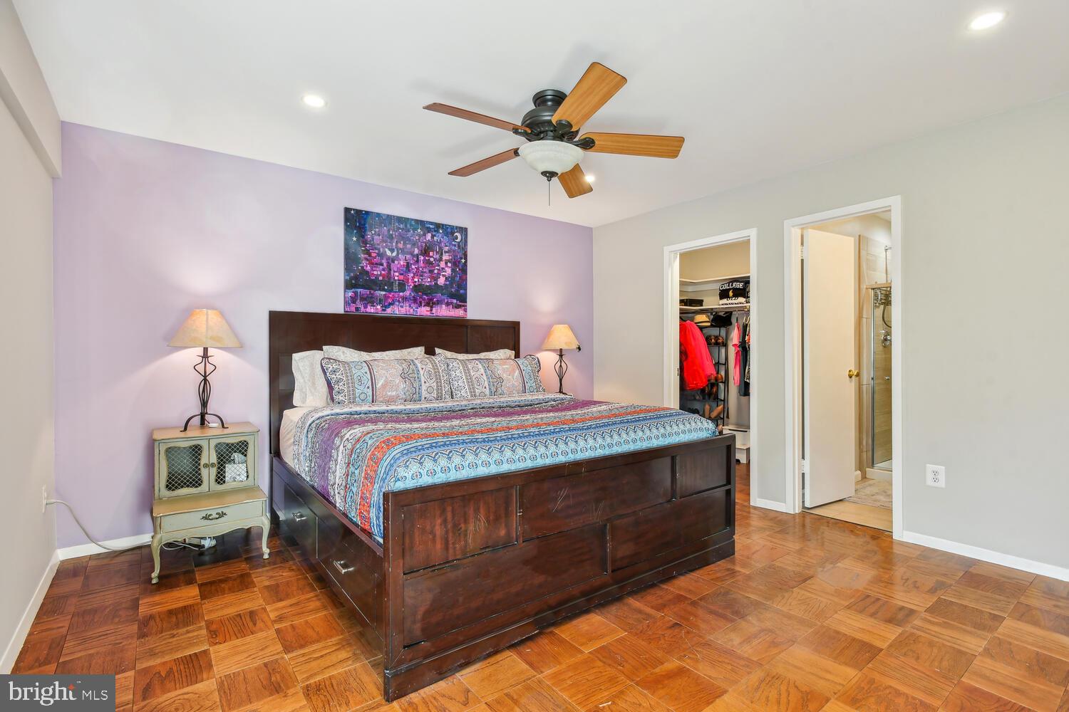 IVY OAK - Residential