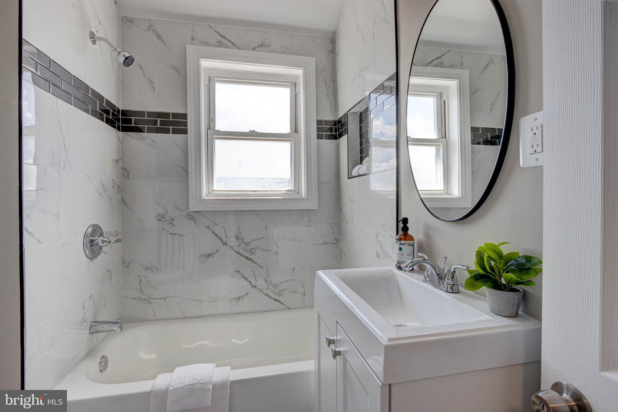 BELAIR-EDISON - Residential Lease