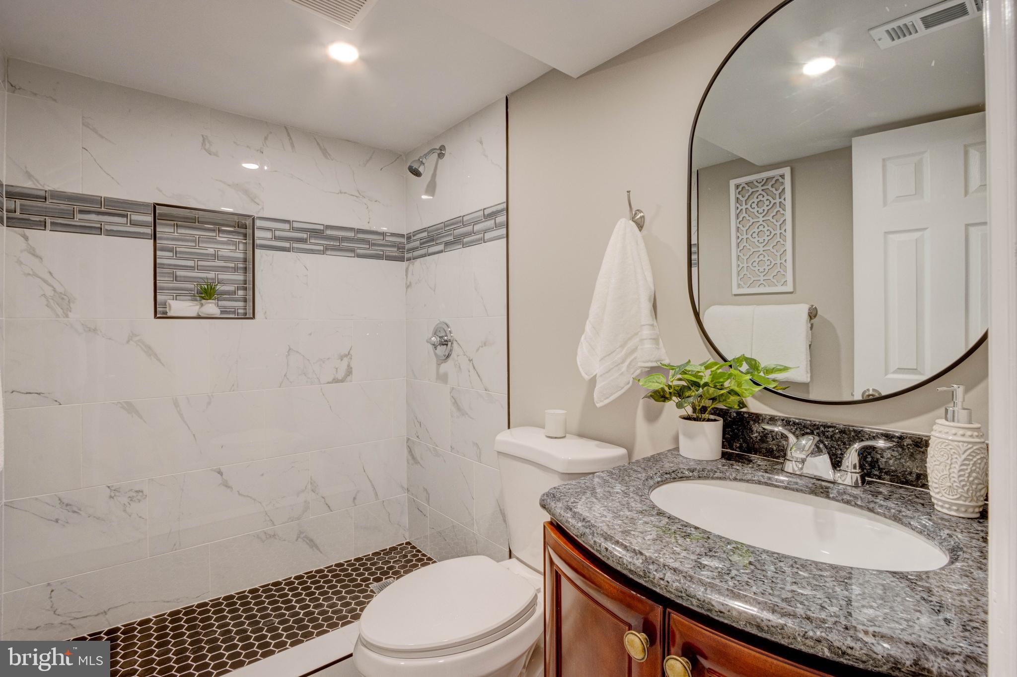 BELAIR-EDISON - Residential Lease