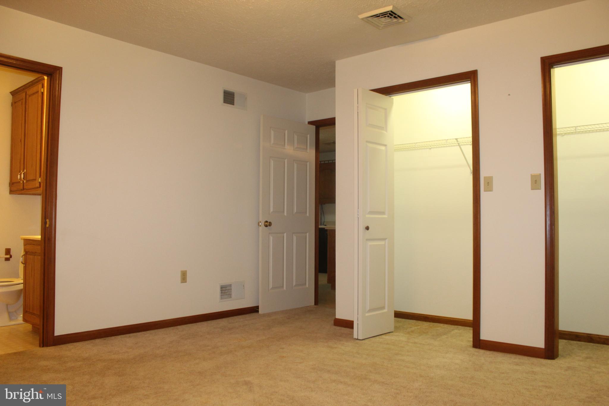 RINE VILLAGE - Residential