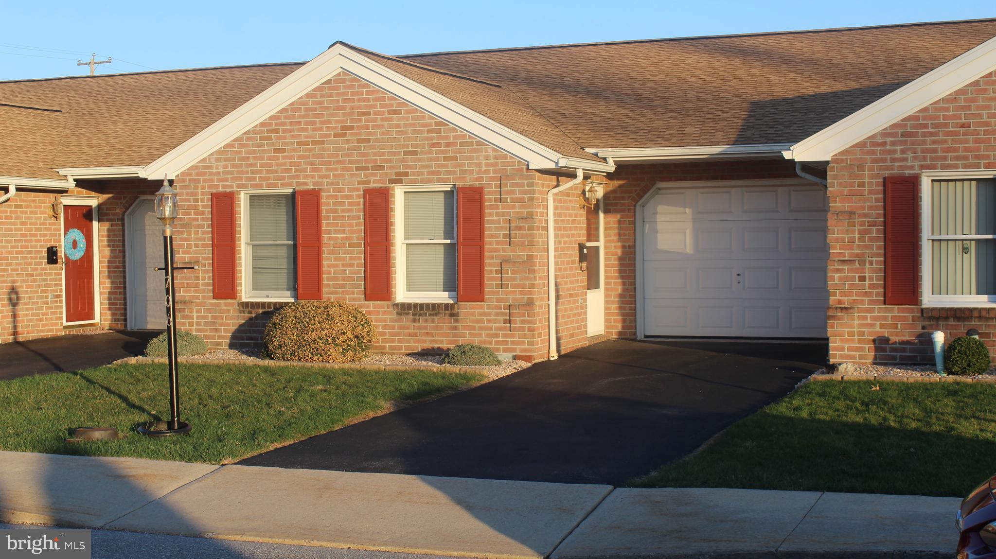 RINE VILLAGE - Residential