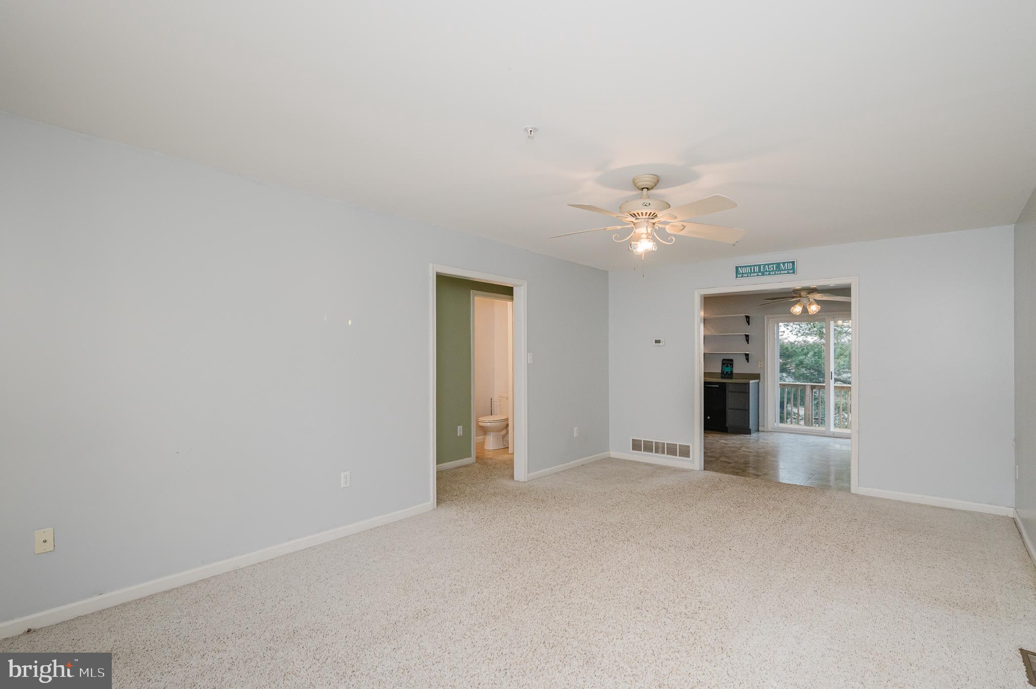 DUCK HARBOUR - Residential Lease