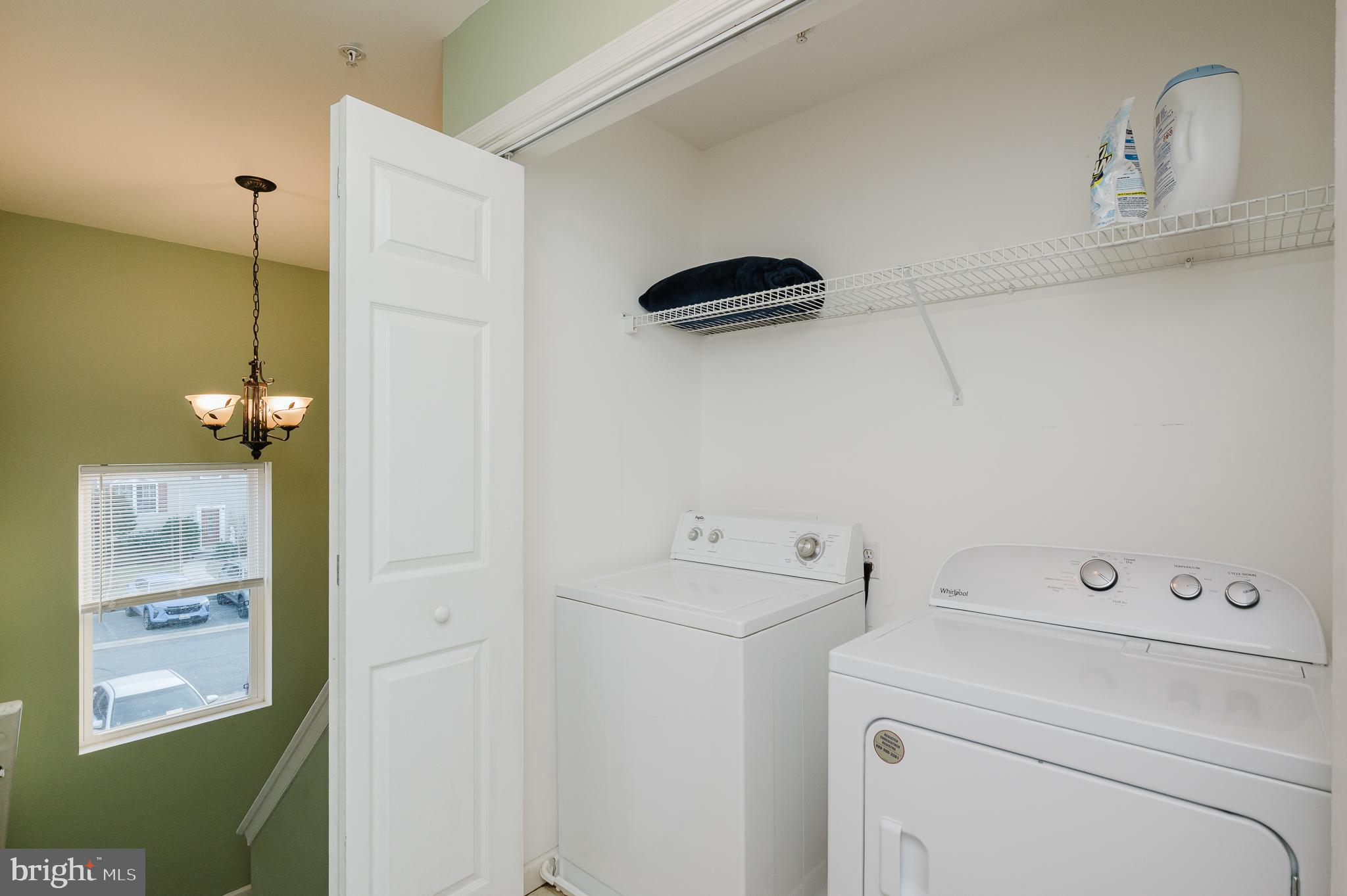 DUCK HARBOUR - Residential Lease