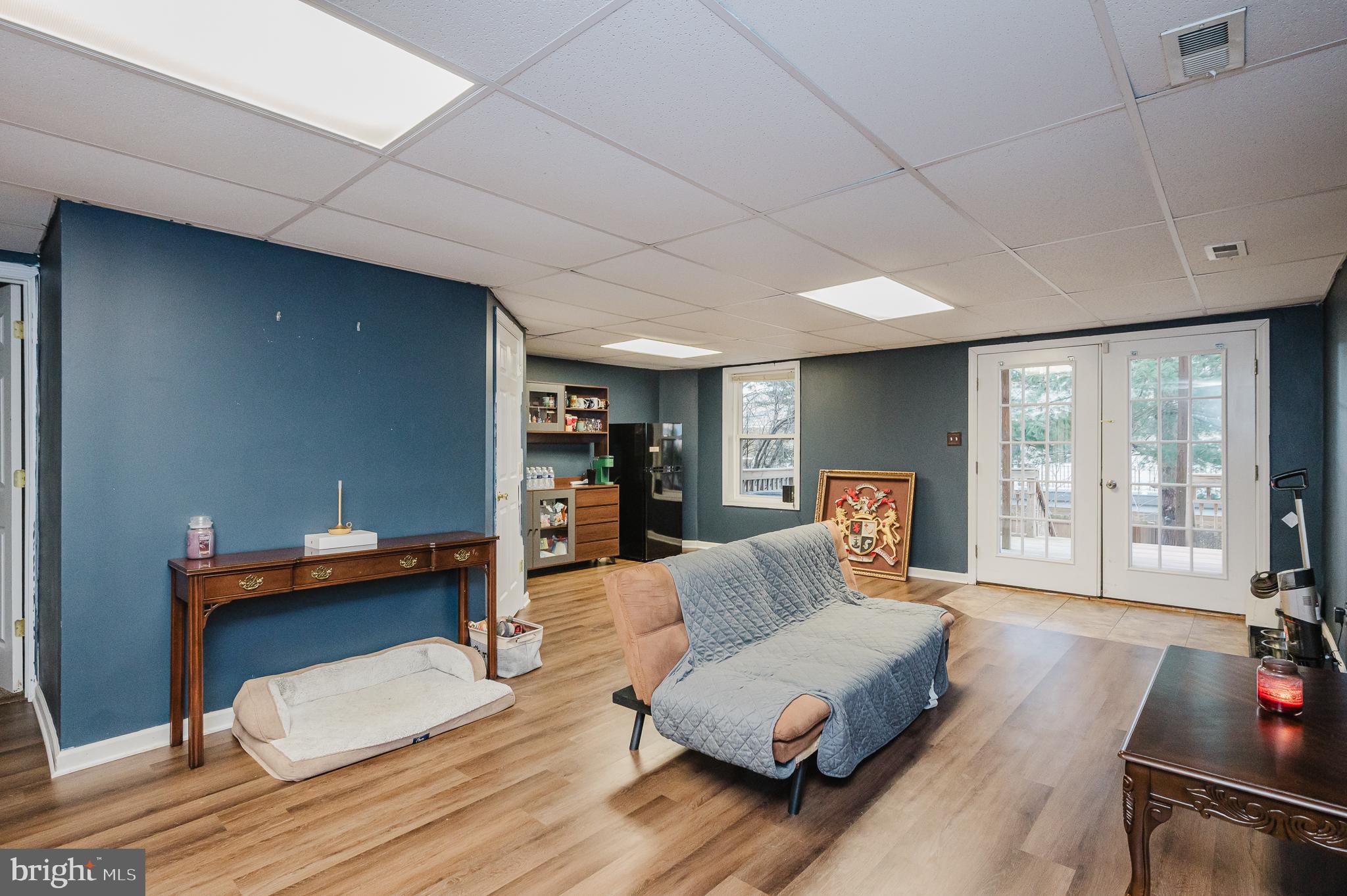 DUCK HARBOUR - Residential Lease