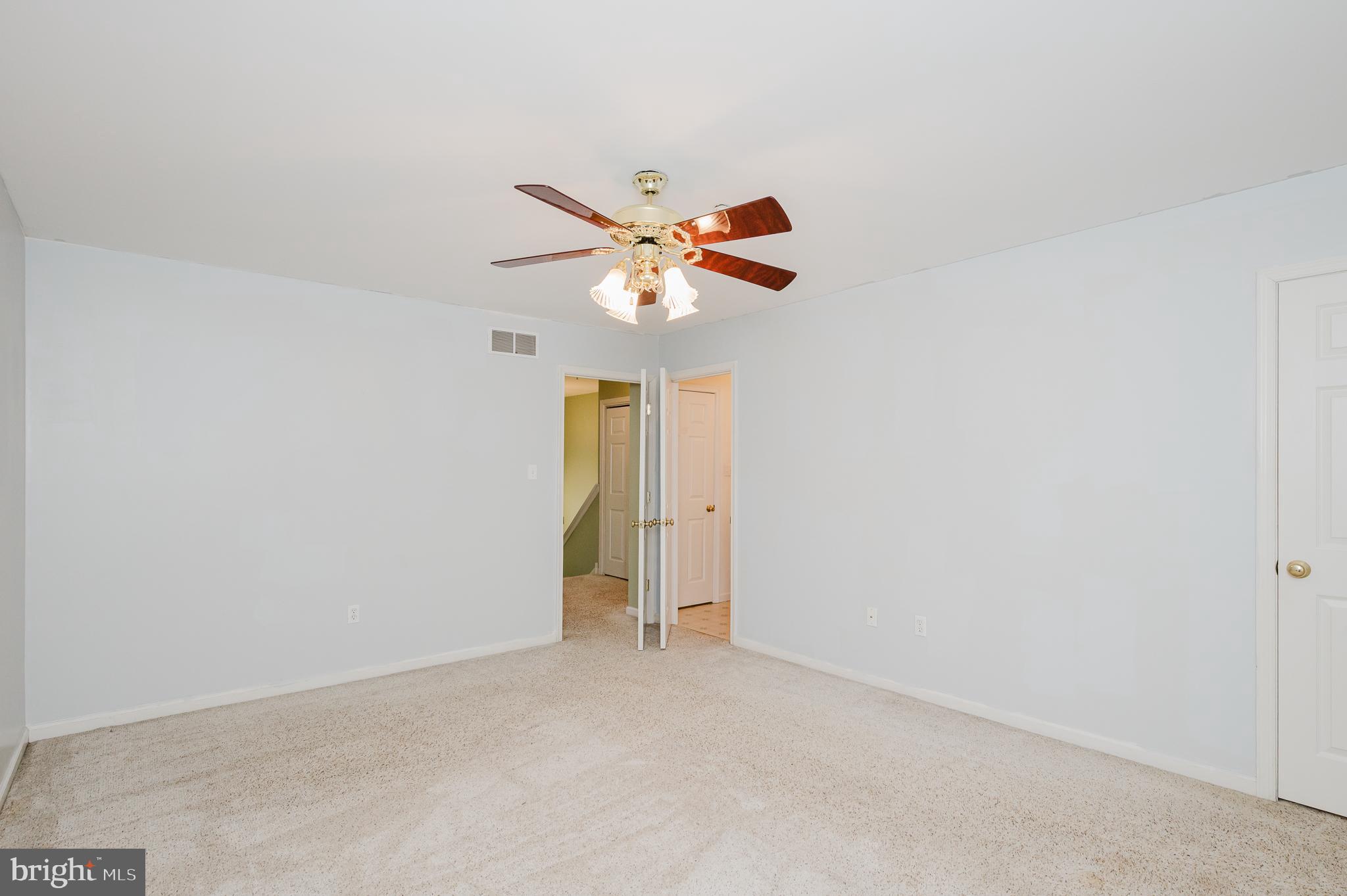 DUCK HARBOUR - Residential Lease