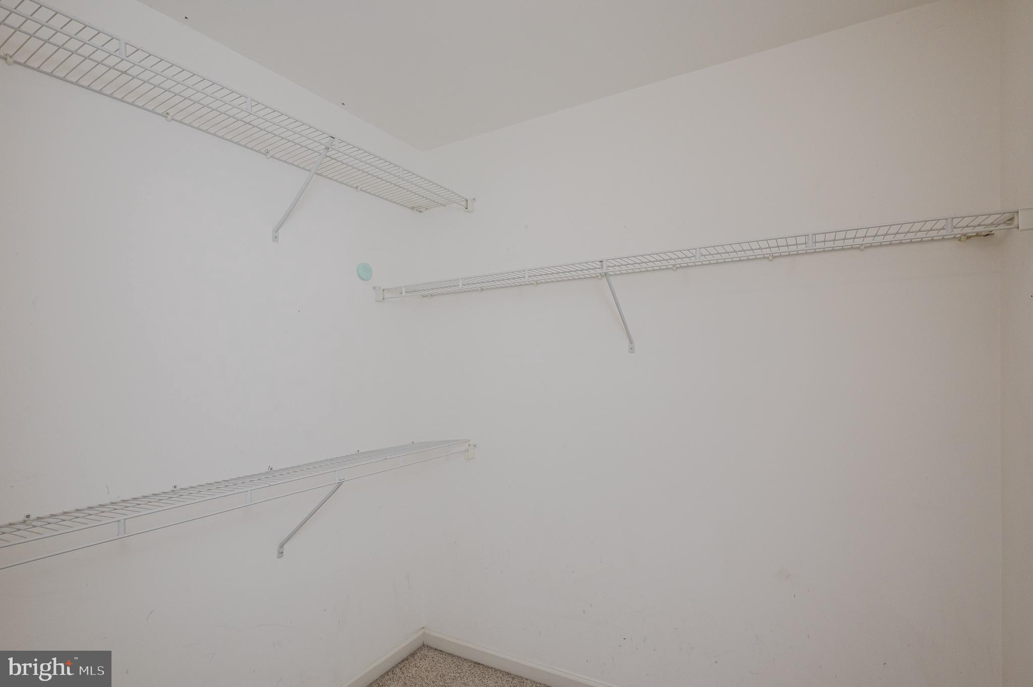 DUCK HARBOUR - Residential Lease