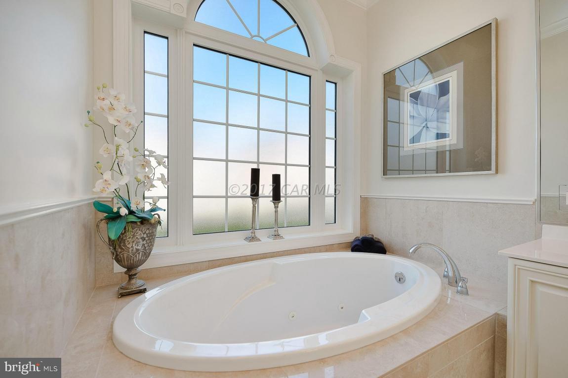 HERON HARBOUR - Residential