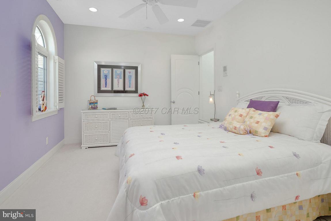 HERON HARBOUR - Residential