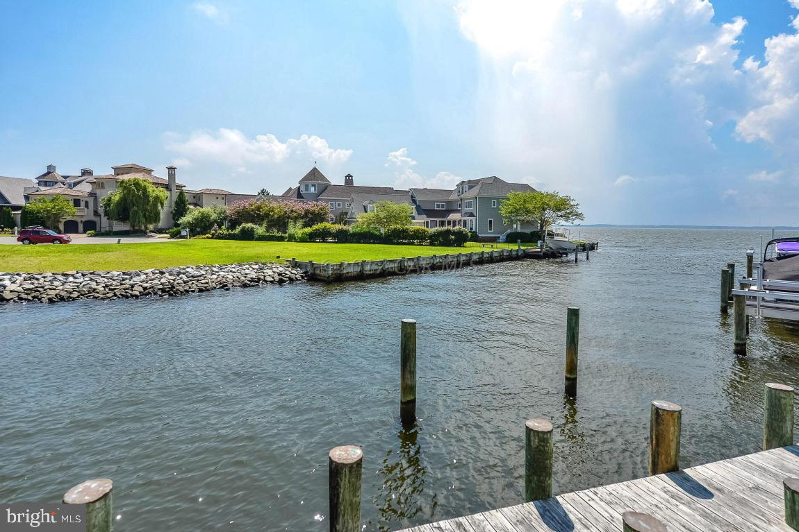 HERON HARBOUR - Residential