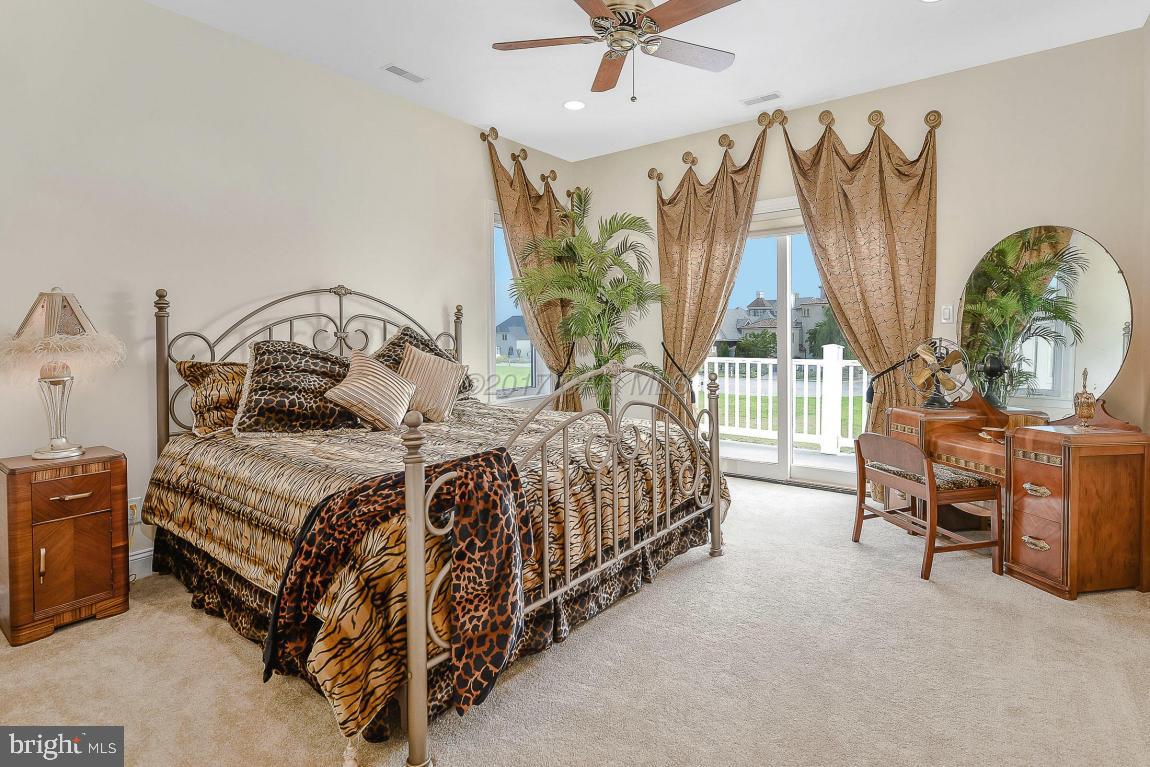 HERON HARBOUR - Residential