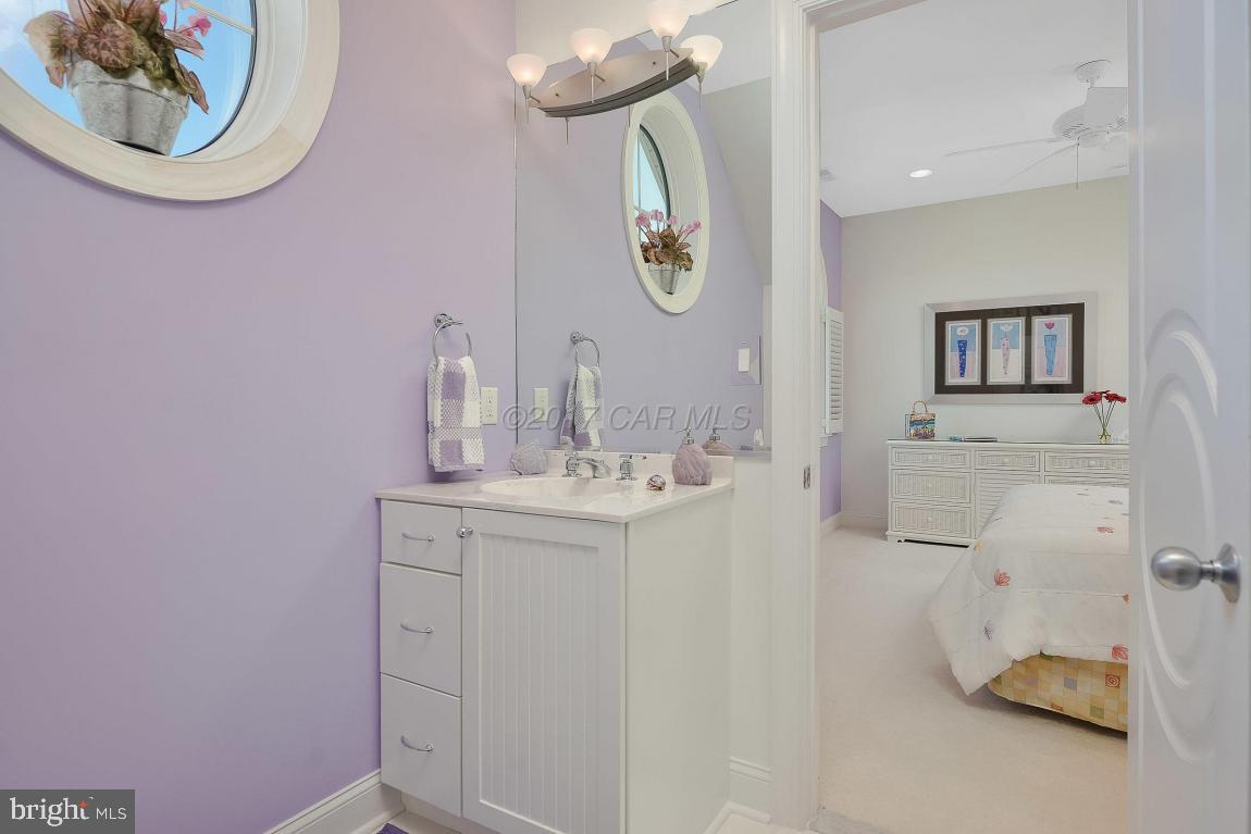 HERON HARBOUR - Residential