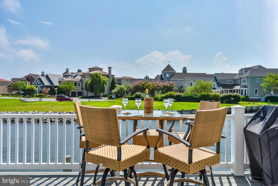 HERON HARBOUR - Residential