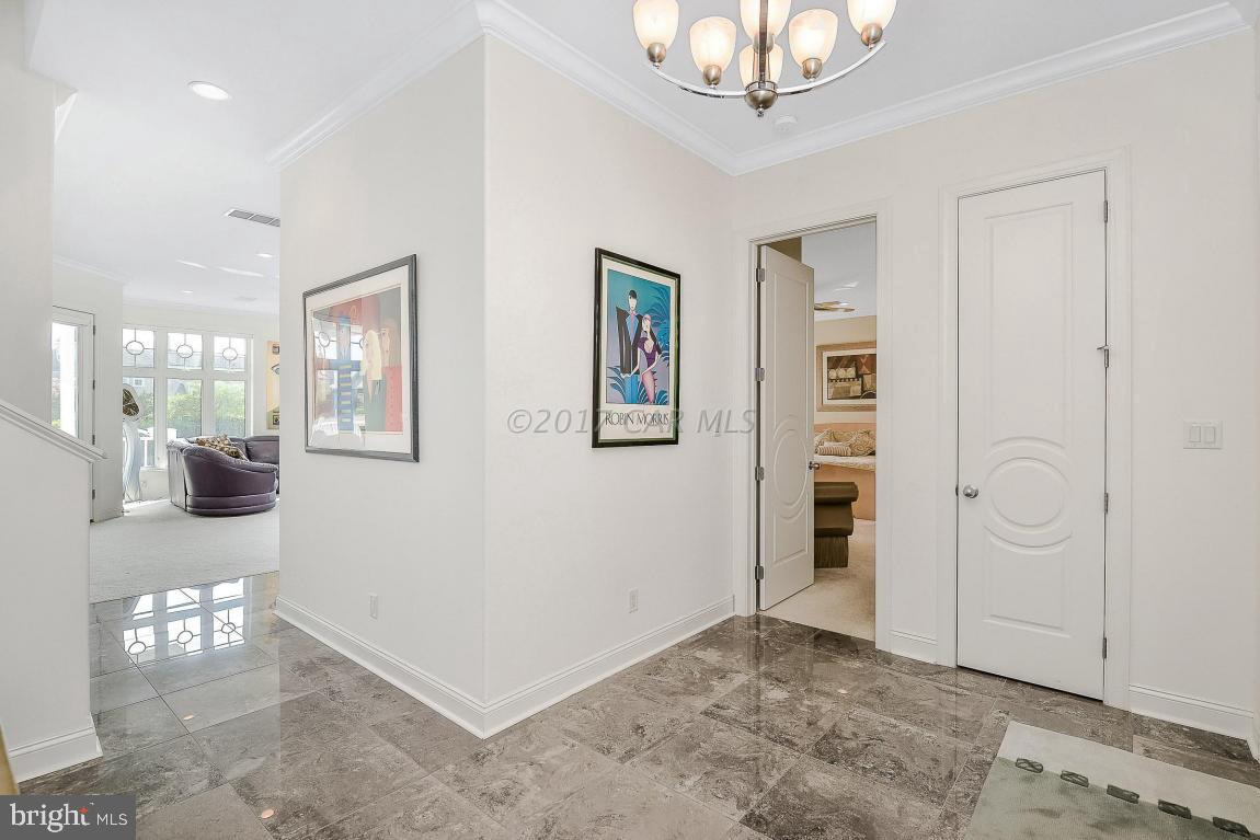 HERON HARBOUR - Residential