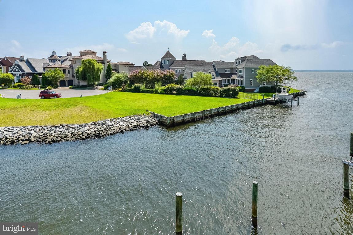 HERON HARBOUR - Residential