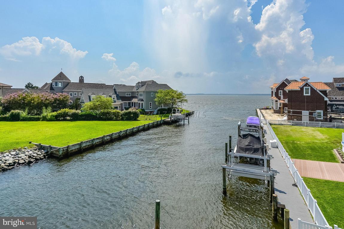 HERON HARBOUR - Residential