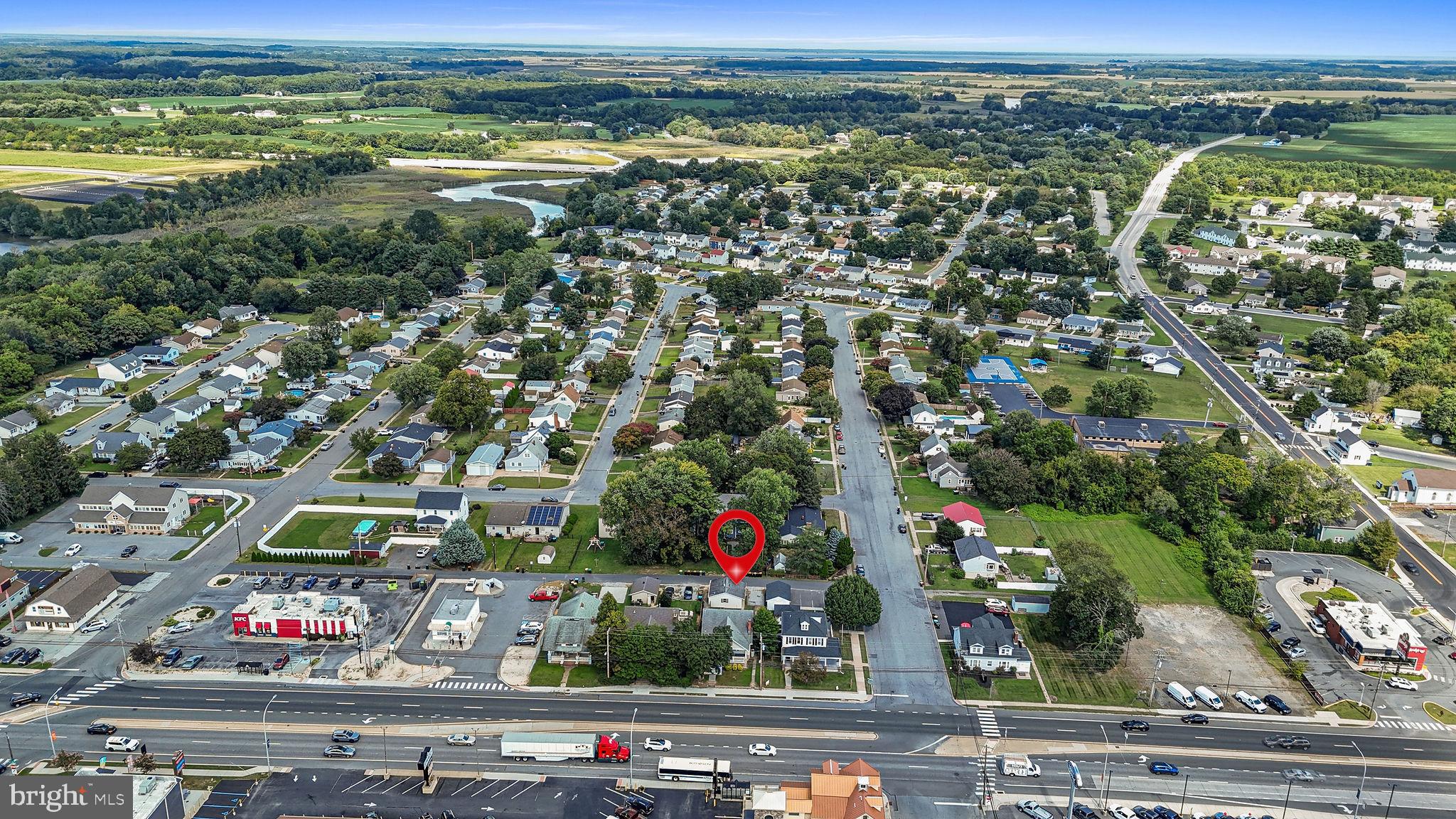 PARKWAY MANOR - Residential