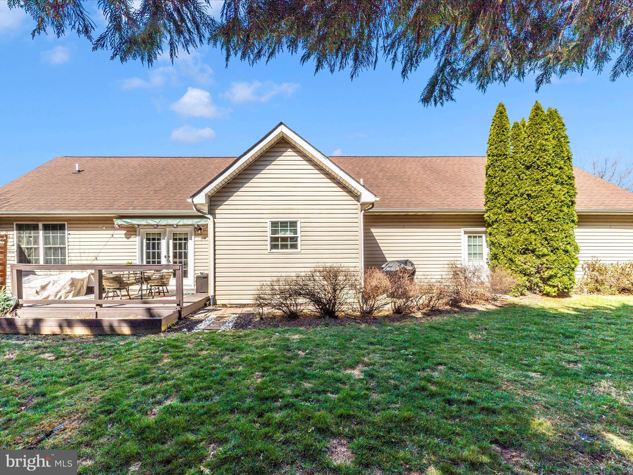 FORT HILL FARMS - Residential