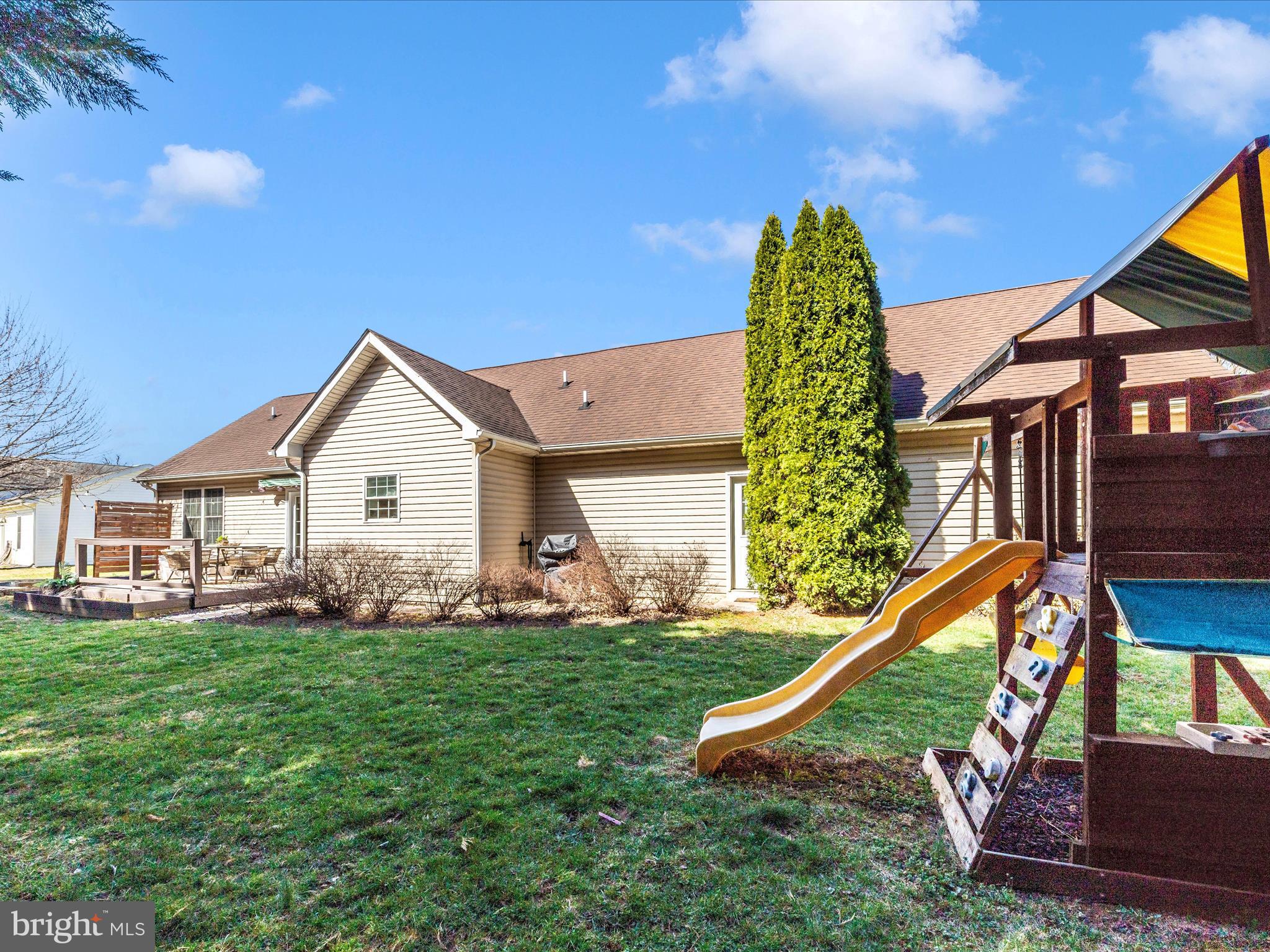 FORT HILL FARMS - Residential