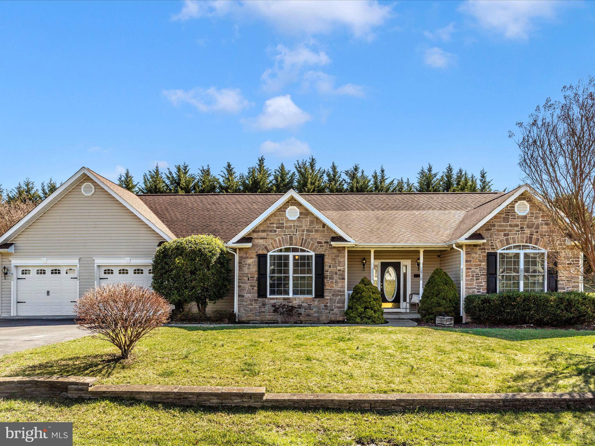 FORT HILL FARMS - Residential