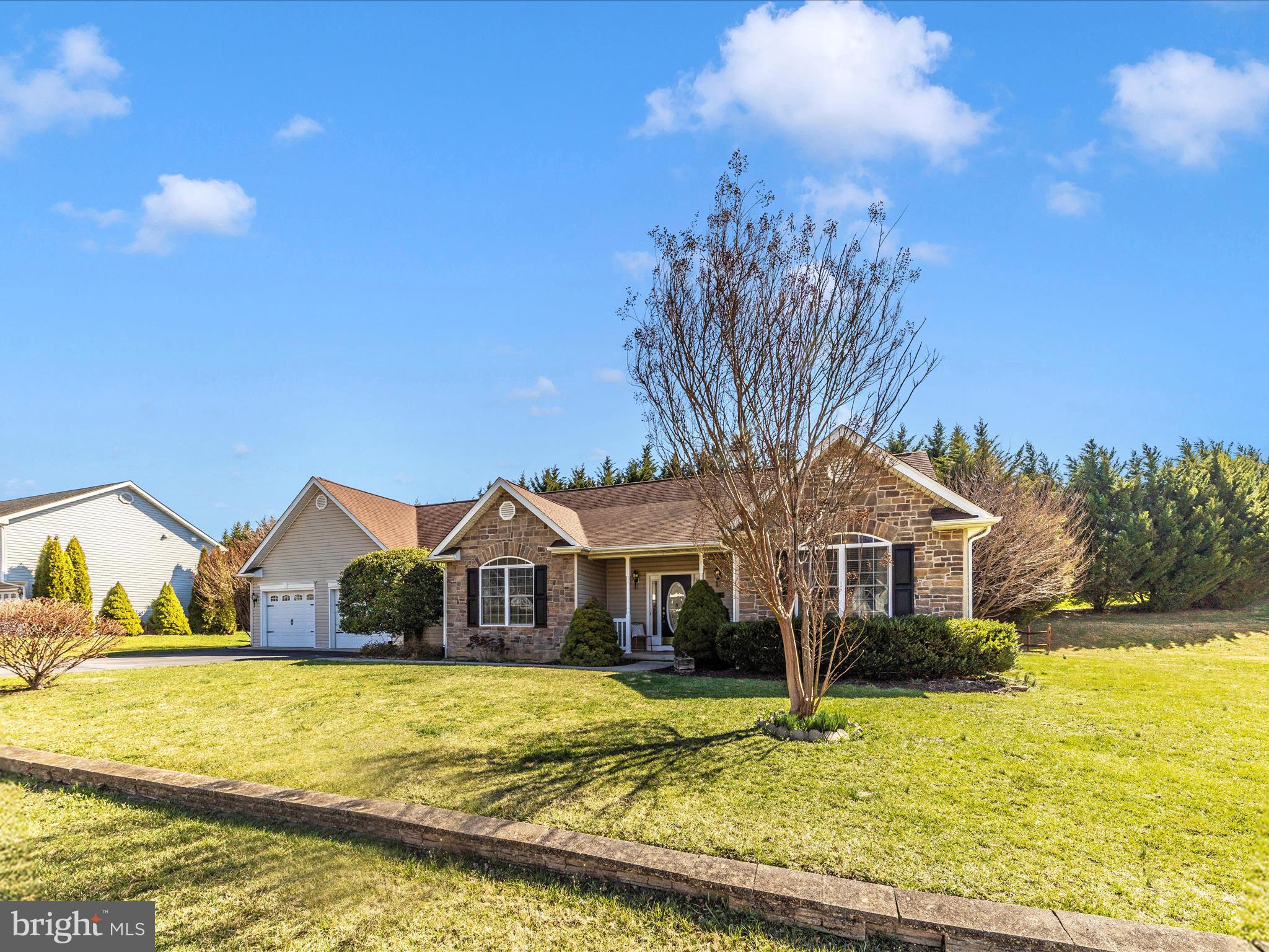 FORT HILL FARMS - Residential