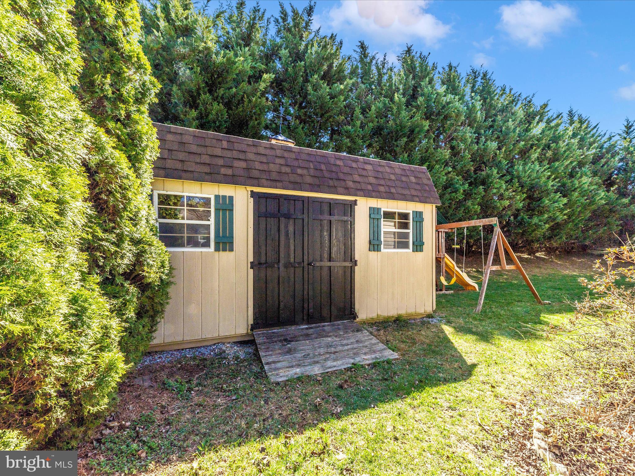 FORT HILL FARMS - Residential