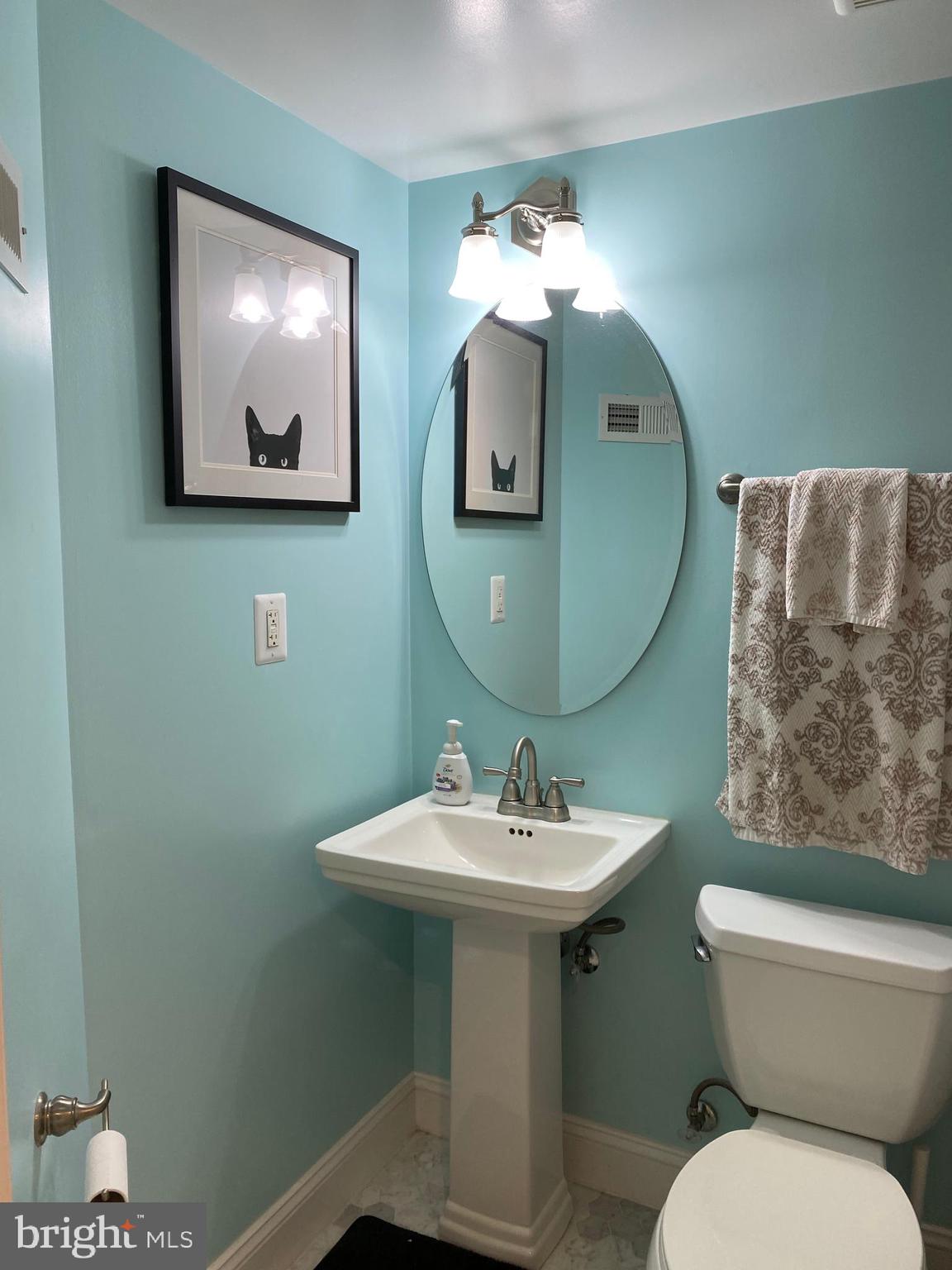 WADE-MAR ESTATES - Residential